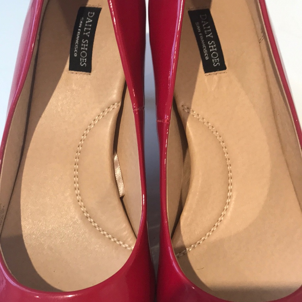 Cherry Red Pointed Heels🍒🍒 - Picture 6 of 6